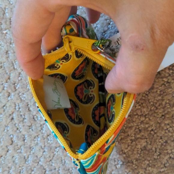Vera Bradley Clip Zip ID Case/Coin Purse NWT - Picture 3 of 3